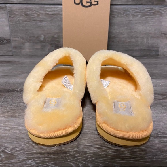UGG | Annia Peep Toe Sheepskin Slippers New In Box - Picture 7 of 8